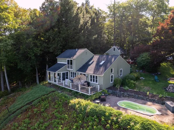 22 Herbert Lane, Thornton, NH 03285