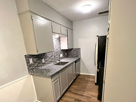 4th image of 1901 N 10th St #11063900