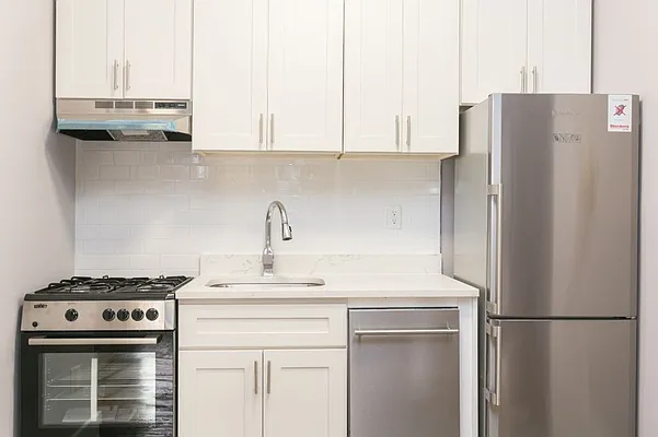 Rented by MNS | media 34