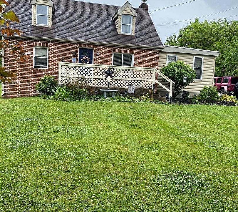 1st image of 1448 N Keim St