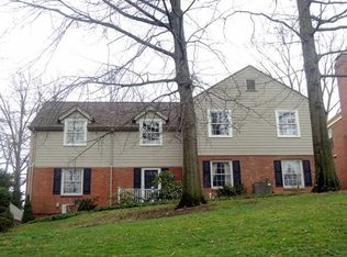 1520 Cochran Rd, Pittsburgh, PA 15243