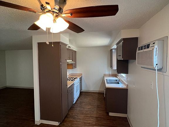 4th image of 355 S Steckel Dr APT A