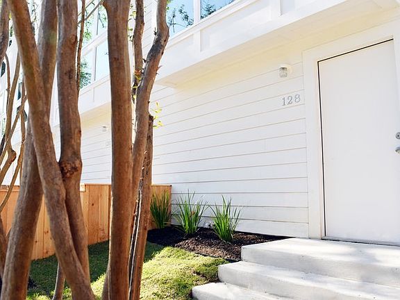 5th image of 134 Carnahan St