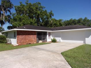 26 N Archwood Dr, Inverness, FL 34450