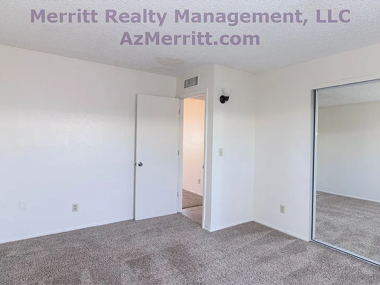 1644 N Catalina Ave — Photo 8