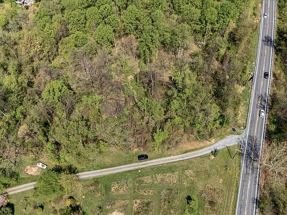2nd image of Araby Church Rd