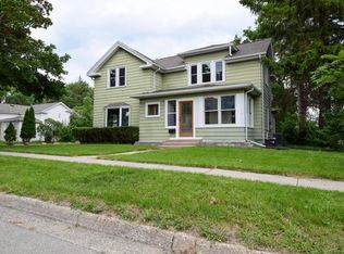 261 S Church St, Whitewater, WI 53190