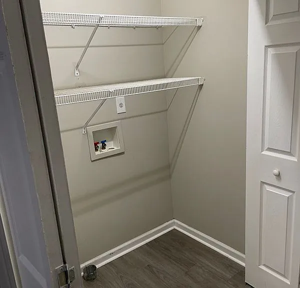 1604 Baucom Dr — Photo 24