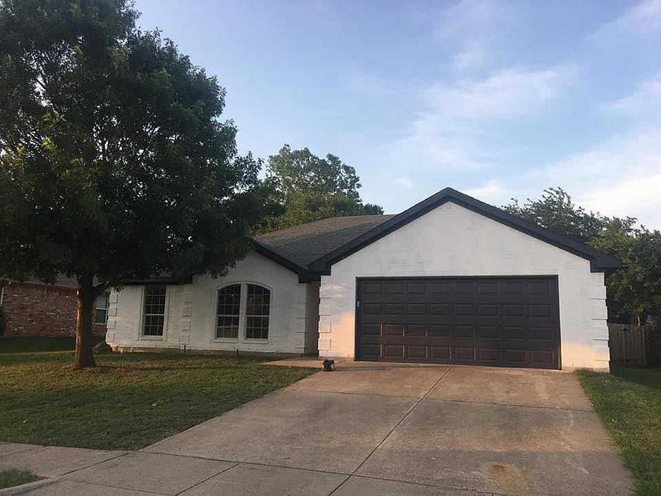 1st image of 520 Barbara Jean Ln