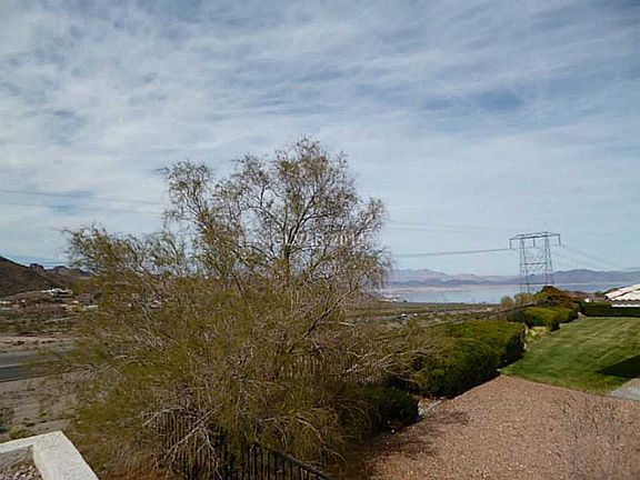 5th image of 920 Villa Grande Way