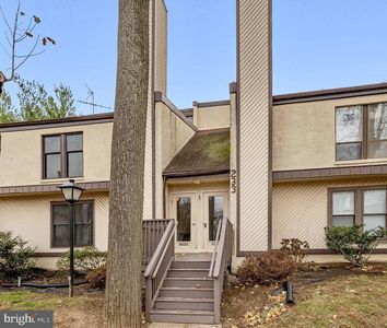 233 Township Line Rd APT 1B, Elkins Park, PA, 19027
