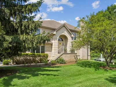 30 Beaconsfield Ct, Lincolnshire, IL, 60069