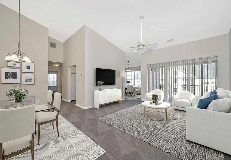 Fairway Vista Apartments — Photo 15