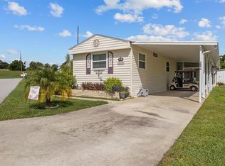 105 Candlewood Dr, Lake Wales, FL 33898