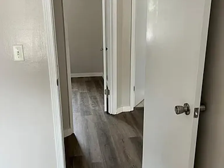2615 Indigo Ave — Photo 16