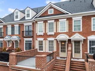 5905 Waters Edge Trl, Roswell, GA 30075