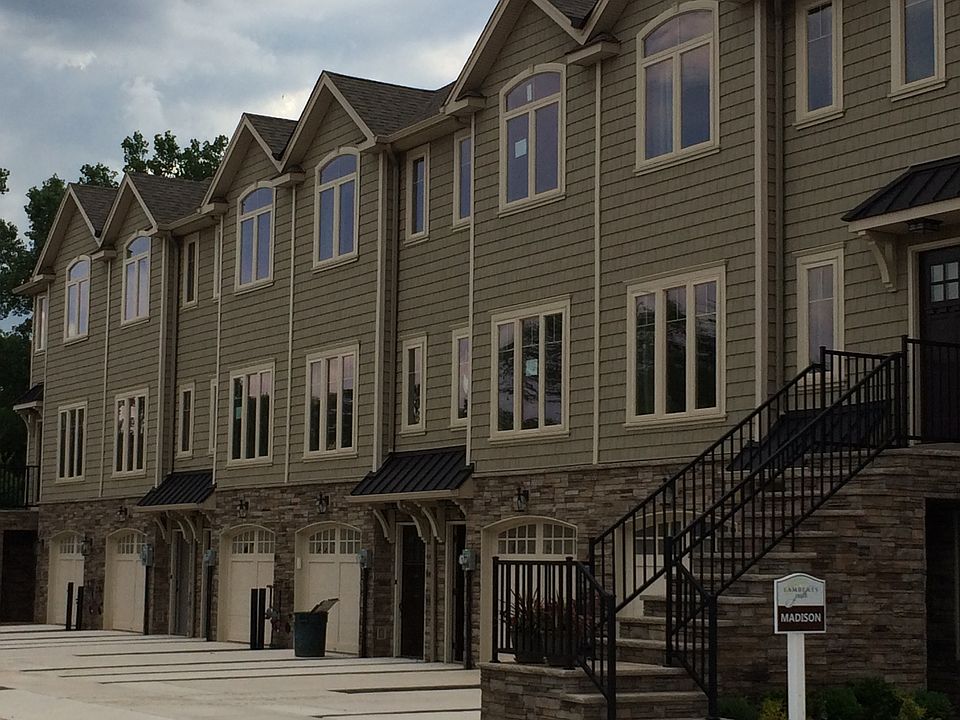 1st image of 217 Roman Avenue