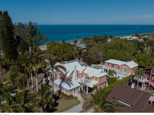 53 Broad AVE S, NAPLES, FL 34102