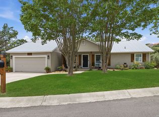 16611 Yaupon Valley, Helotes, TX 78023