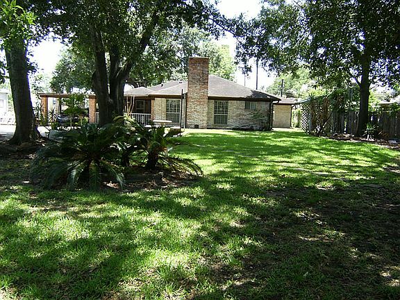 2nd image of 1803 Tidwell Dr