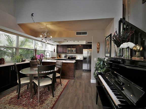 4th image of 8120 Northboro Ct #20D