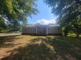 603 W College St, Kenton, TN 38233