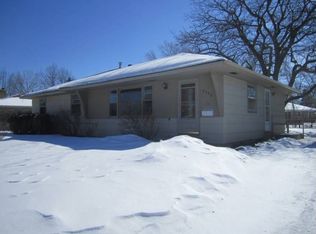 5209 W 108th St, Bloomington, MN 55437