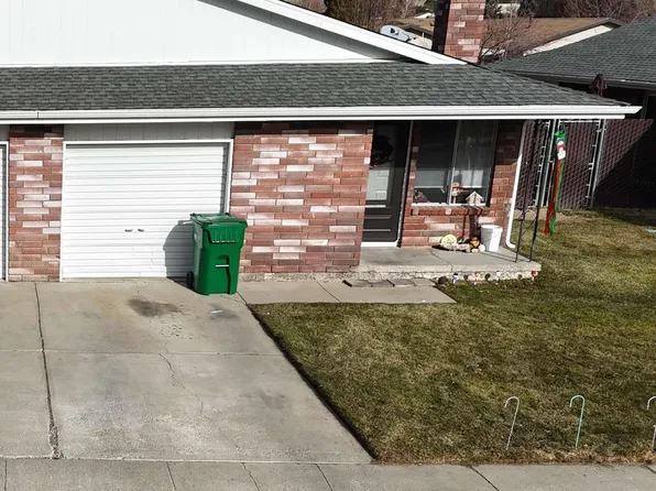 270 W Hampton Dr, Carson City, NV 89706