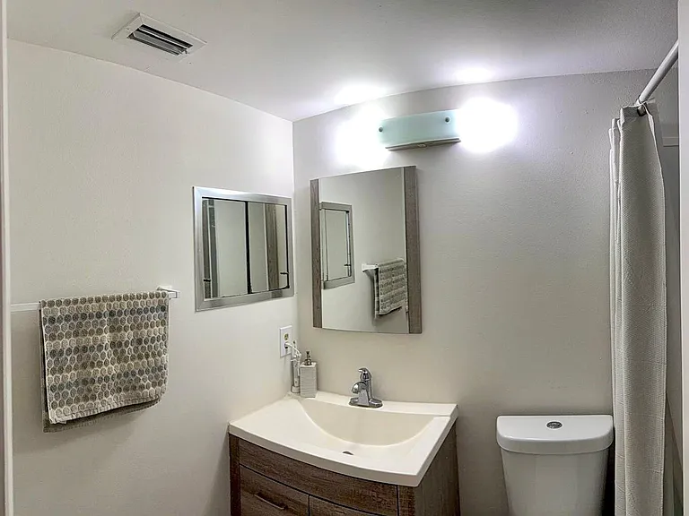 63 Windsor Dr #C — Photo 10