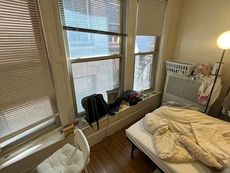 854 Beacon St #2 — Photo 5