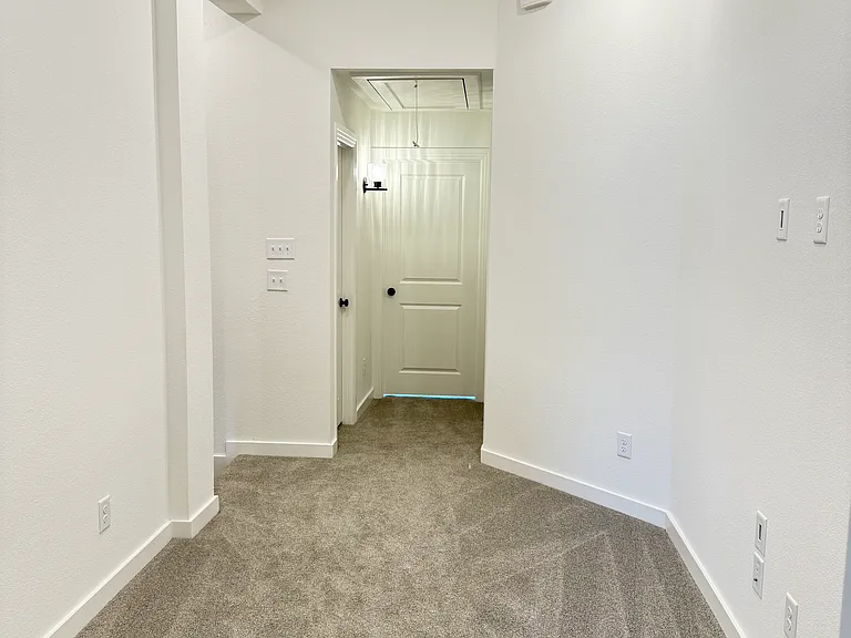 8113 Legacy Oak Dr — Photo 13