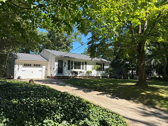 2nd image of 58 W Cottage St