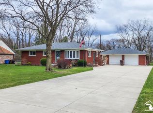 2548 Deborah St, Monroe, MI 48162