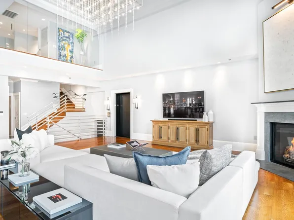 313 1st Street image 7 of 25