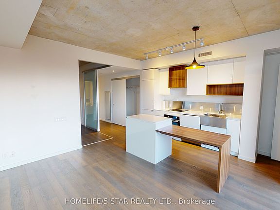 5th image of 383 Sorauren Ave #310
