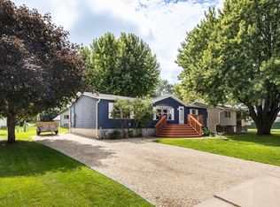 605 4th St SE, Dodge Center, MN 55927