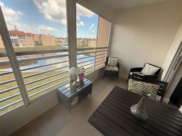 2791 N Pine Island Road #302, Sunrise, FL 33322