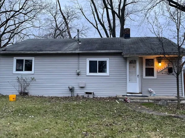 32622 Montmorency St, Westland, MI 48186