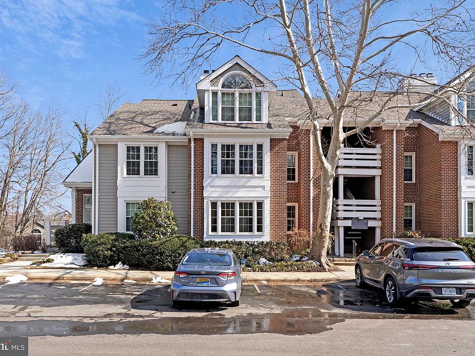 1st image of 11144 Beaver Cir #11144