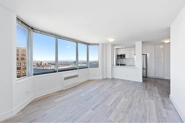 Rented by Douglas Elliman | media 27