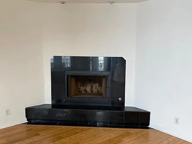 2436 Penmar Ave #B — Photo 6