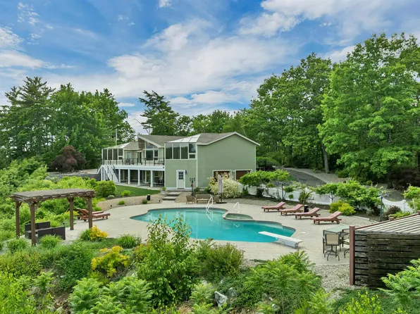 141 Lakewood Drive, Alton, NH 03810