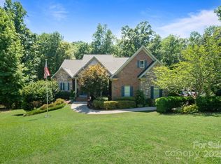 3544 Maple Brook Dr, Denver, NC 28037