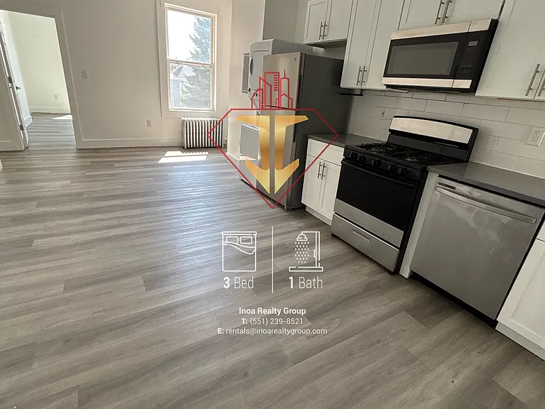 737 Communipaw Ave #3R — Photo 6
