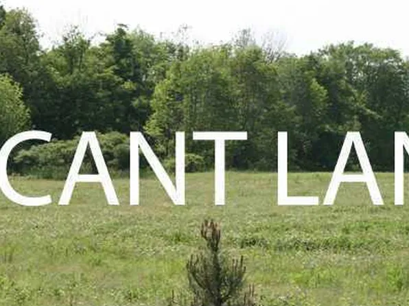 1609 Millfair Rd, Erie, PA 16505