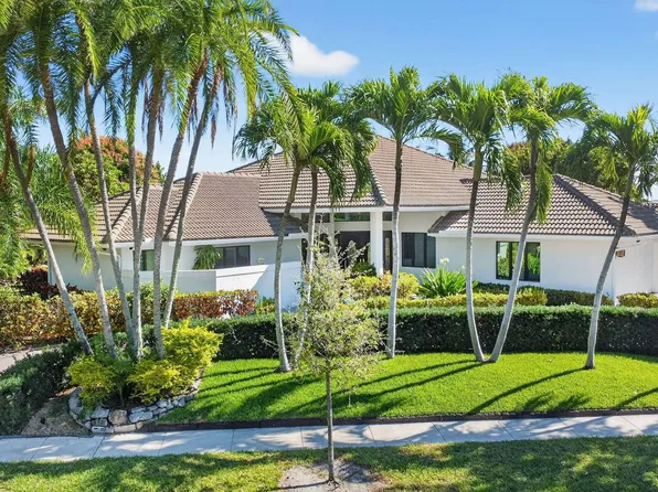 2410 Embassy Drive, West Palm Beach, FL 33401