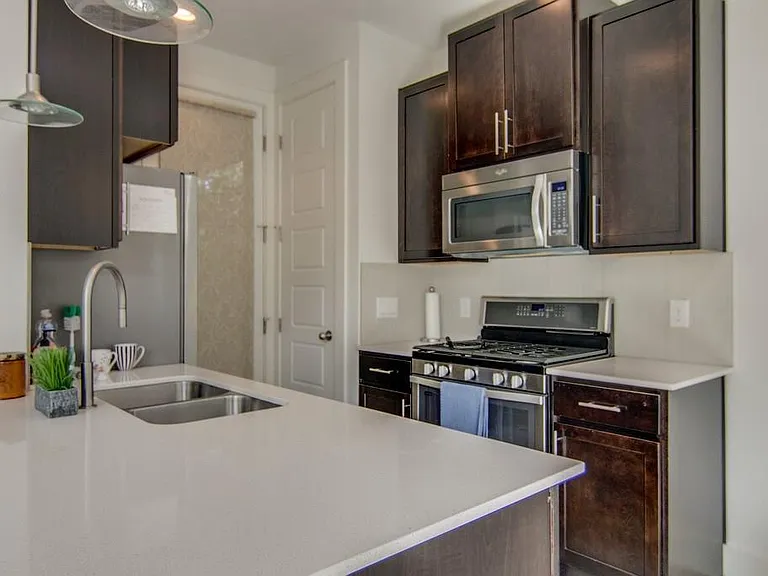 1702 W Saint Johns Ave #B — Photo 11