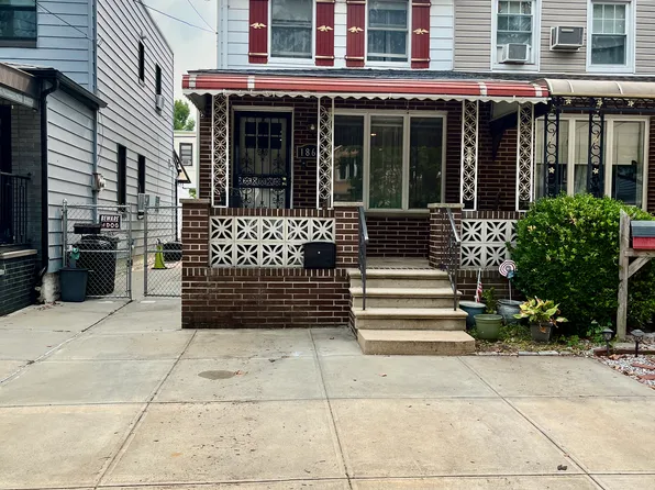 1866 East 34th Street image 1 of 35