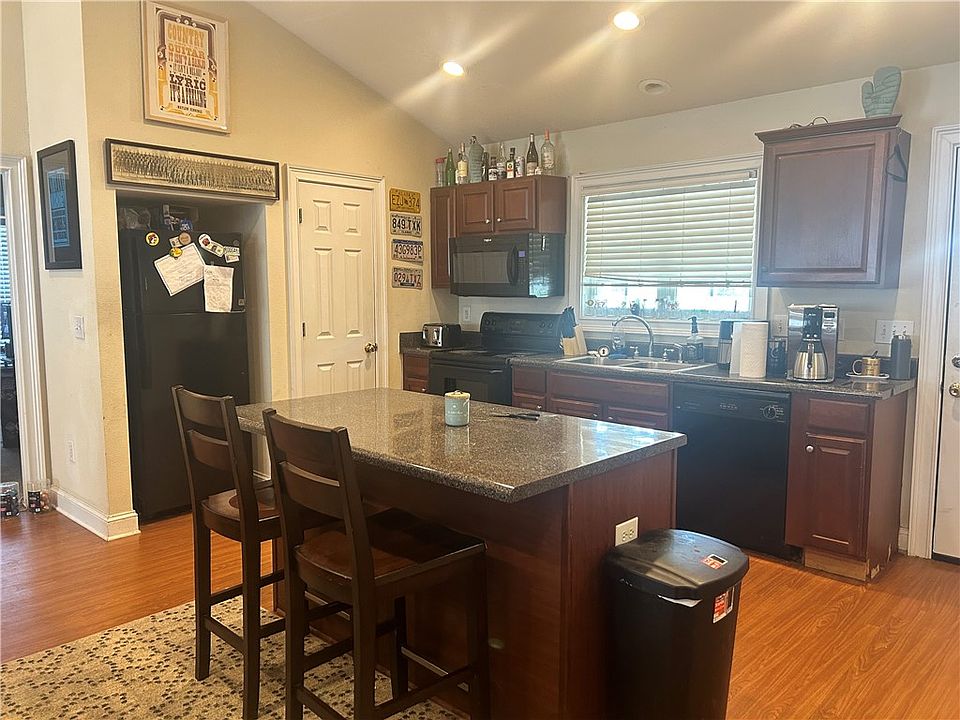 2nd image of 802 W Longleaf Dr Unit 69