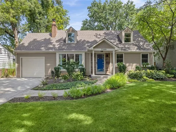 7309 Canterbury St, Prairie Village, KS 66208